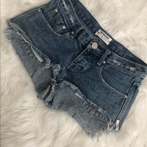 One Teaspoon Distressed Jean shorts, size 26.
